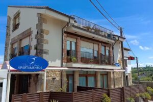 Apartamentos Playa de C&oacute;breces