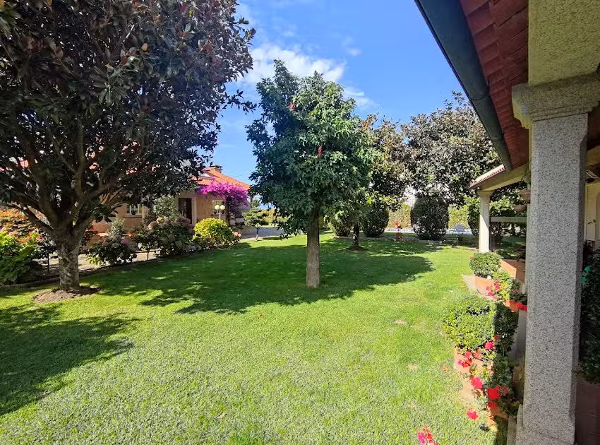 Apartamentos Playa de Rons