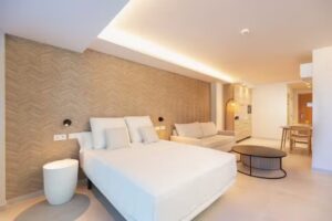 Apartamentos Playa Victoria