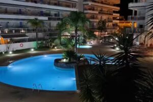 Apartamentos Port Canig&oacute;