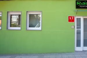 APARTAMENTOS RAICES CEE &ndash; A CORU&Ntilde;A