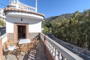 Apartamentos Rurales Alpujarra &ndash; Lanjar&oacute;