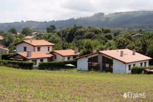 Apartamentos Rurales El Alloral de Llanes