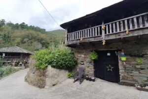 Apartamentos Rurales El Valledor