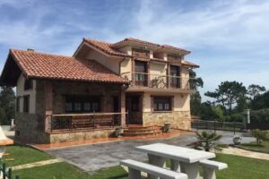 Apartamentos Rurales La Aguilera Ovi&ntilde;ana &ndash; Cudillero