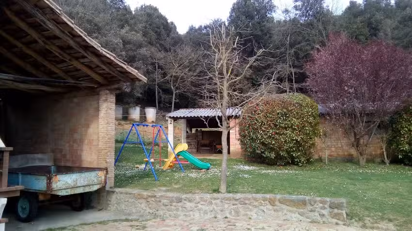 Apartamentos Rurales La Badia