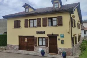 Apartamentos Rurales la Candaliega