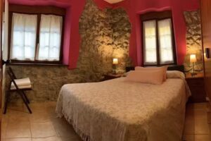 Apartamentos Rurales La Hilera d&acute;Abaju