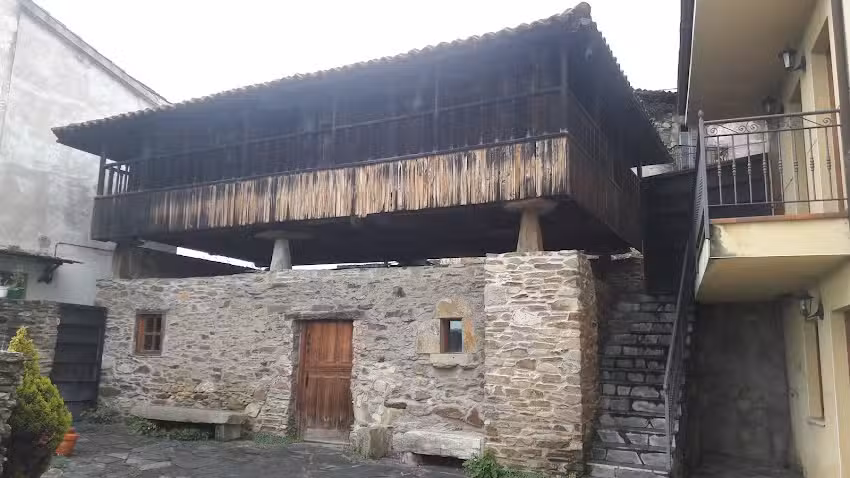 Apartamentos Rurales La Panerona