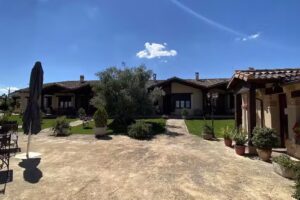 Apartamentos Rurales la Senda del Durat&oacute;n