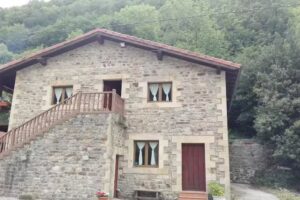 Apartamentos Rurales La Ventona de Luena