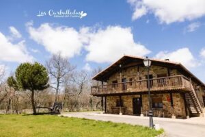 Apartamentos Rurales Las Carballedas