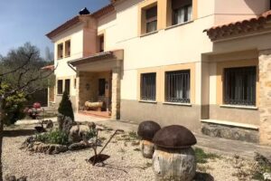 Apartamentos rurales Los Parrales