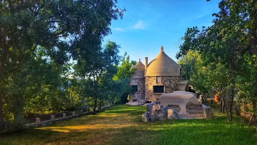 Apartamentos Rurales Vivegredos Casas De Oficios