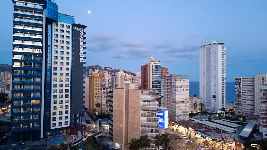 Apartamentos San Jaime Center Suites