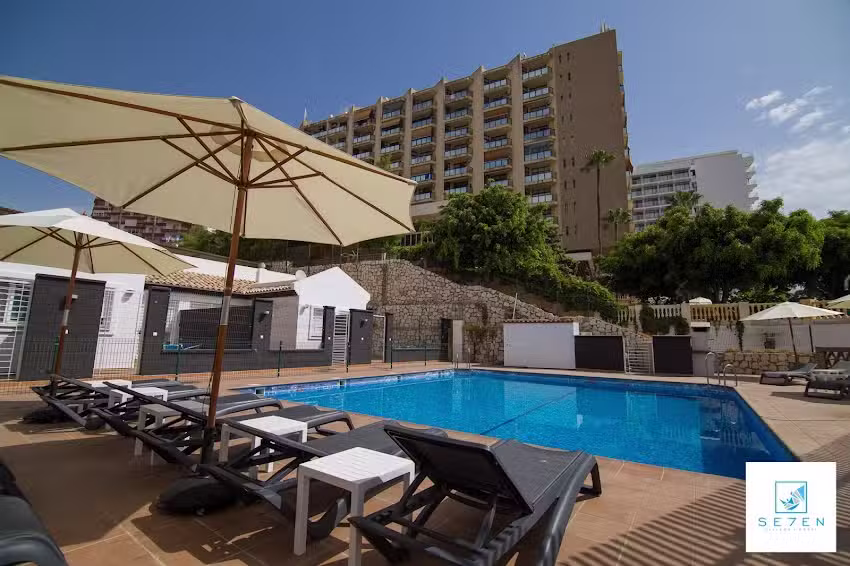 Apartamentos Seven Village