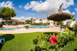 Apartamentos Sol Rom&aacute;ntica by DOT Suites