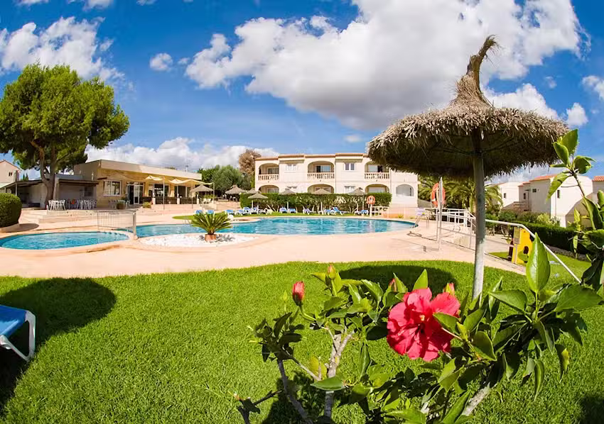 Apartamentos Sol Rom&aacute;ntica by DOT Suites