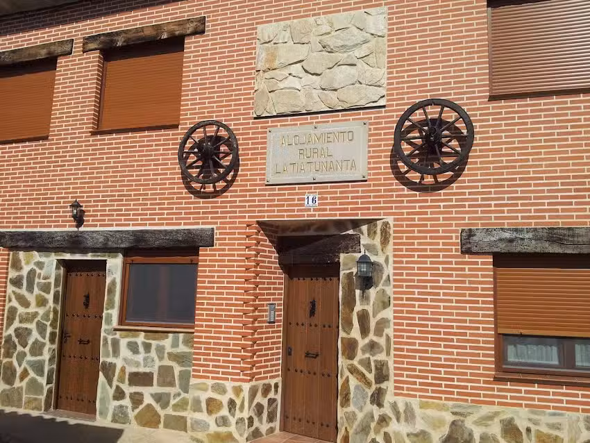 Apartamentos Turiscos &raquo; La T&iacute;a Tunanta&raquo;