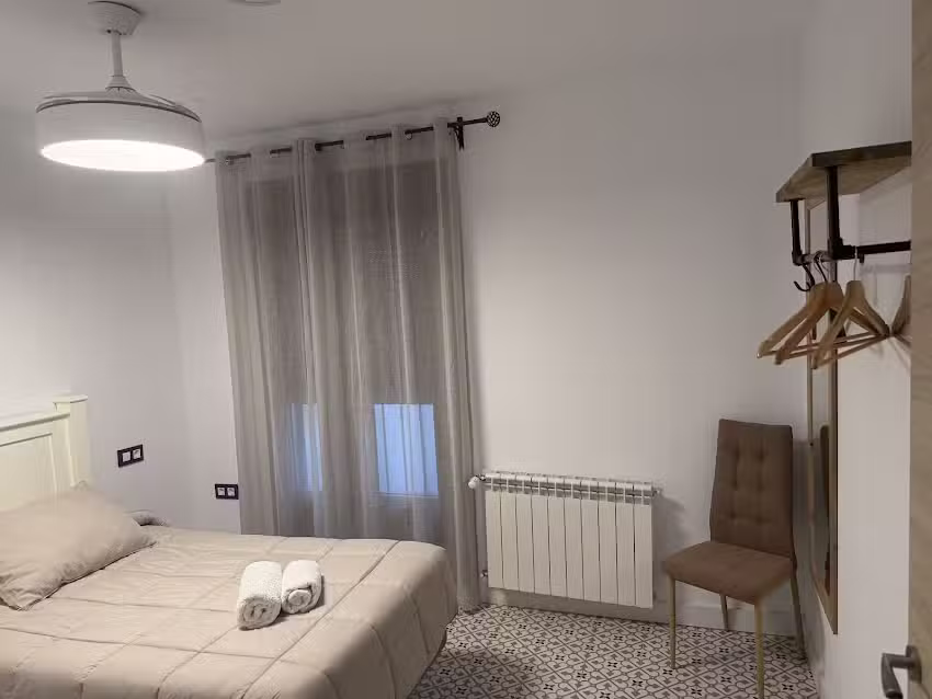 Apartamentos tur&iacute;stico al Qazeres
