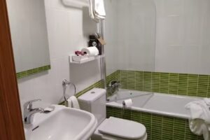Apartamentos Tur&iacute;sticos AVA Arevalo
