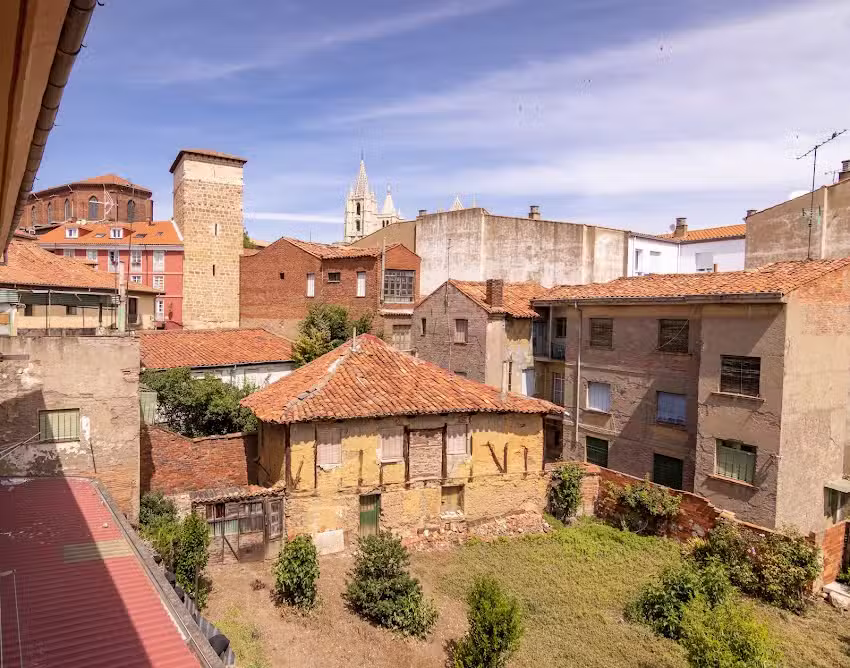 Apartamentos tur&iacute;sticos Ca&ntilde;o Badillo &ndash; Plaza Mayor