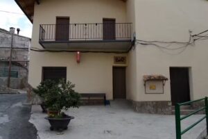 Apartamentos Tur&iacute;sticos &ldquo;El Salobral&rdquo; en Valacloche &ndash; Teruel