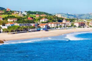 Apartamentos Tur&iacute;sticos en Comillas