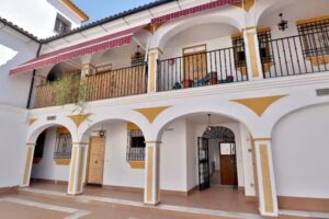 Apartamentos tur&iacute;sticos en C&oacute;rdoba &ndash; POSADA ALMANZOR