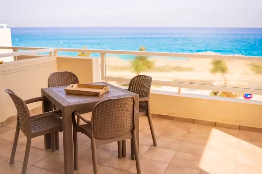 Apartamentos Tur&iacute;sticos Es Cal&oacute; Essence- Mestral, Mitjorn y Xaloc