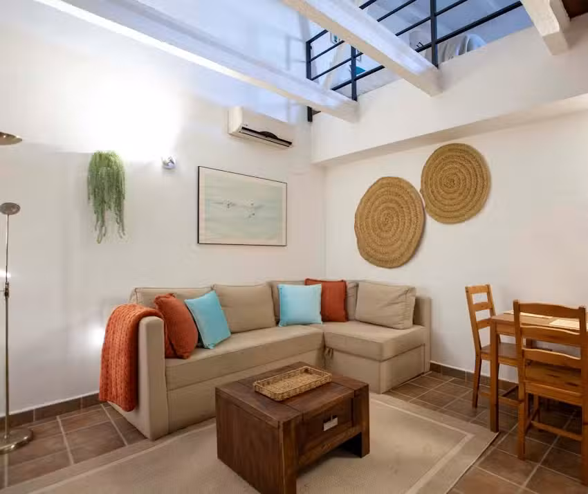 Apartamentos Tur&iacute;sticos Lobelia Suites