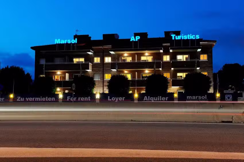 Apartamentos Tur&iacute;sticos Marsol