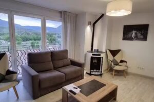 APARTAMENTOS TURISTICOS MIRADORES DEL ISASA