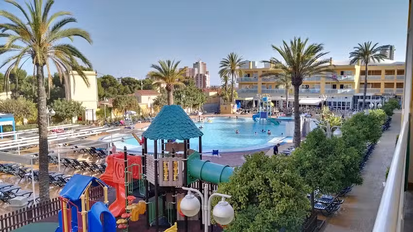 Apartamentos Tur&iacute;sticos Terralta