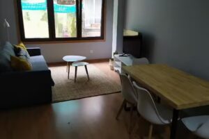 APARTAMENTOS USO TURISTICO MARIN ( PONTEVEDRA)