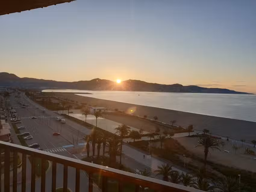 Apartaments Dluxe Empuriabrava