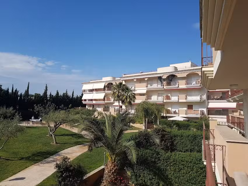 Apartaments la R&agrave;pita