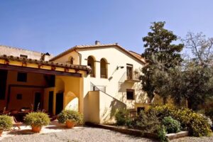 Apartaments Rurals Ca la Laura