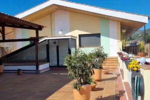 Aparthotel Les Agudes