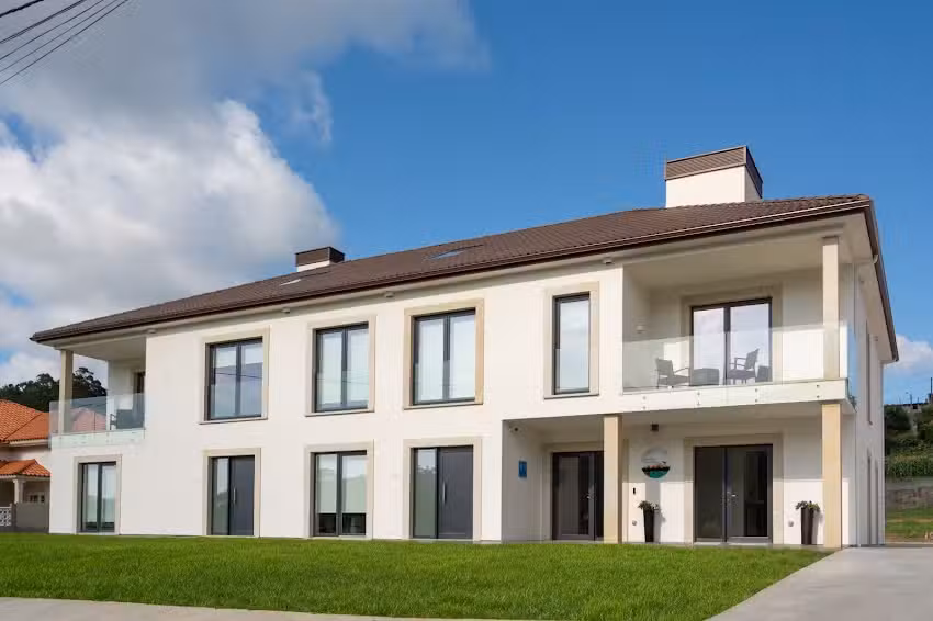 Aparthotel R&iacute;a de Lires