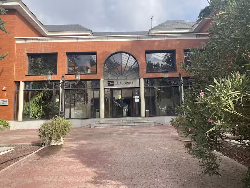 ApartHotel TH La Florida