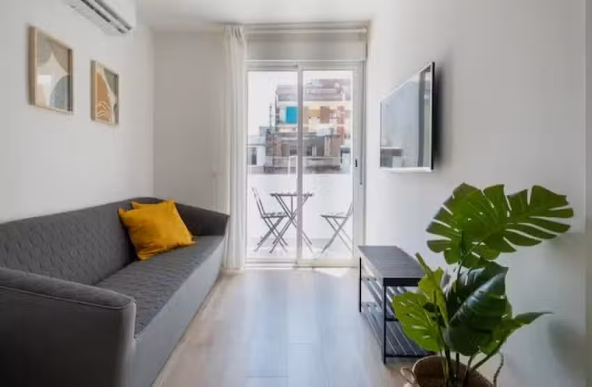 Apartment close to the beach