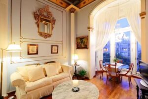 Apartment Pla&ccedil;a de Catalunya &ndash; Passeig de Gr&agrave;cia by Interhome