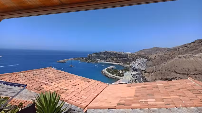 Apartment with Amazing Views Los Canarios III