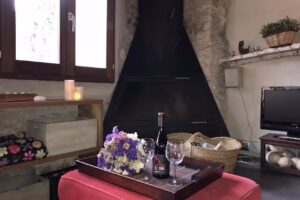 Apartment With one Bedroom in Girona, With Furnished Terrace and Wifi – 11 km From the Beach