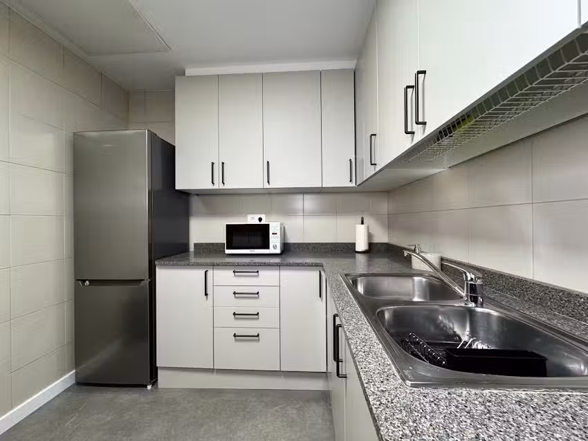 Apartmentos Anais by gaiarooms