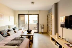 Apt.p/5 15min from Barcelona and Beaches W/Terrace