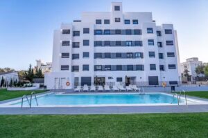 AQUA Apartments Bellamar