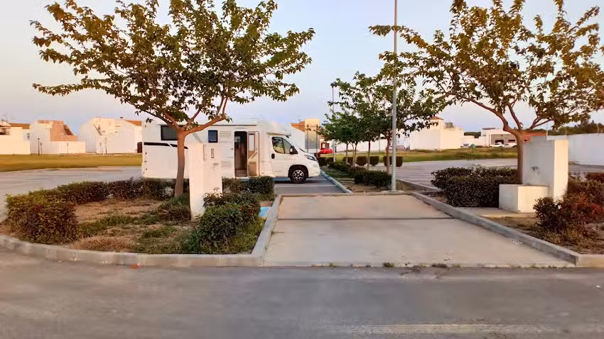 &Aacute;rea Autocaravanas de Fuentes de Andaluc&iacute;a