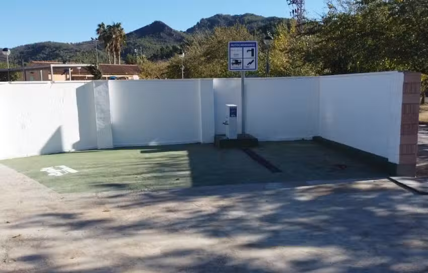 &Aacute;rea Autocaravanas de Gestalgar